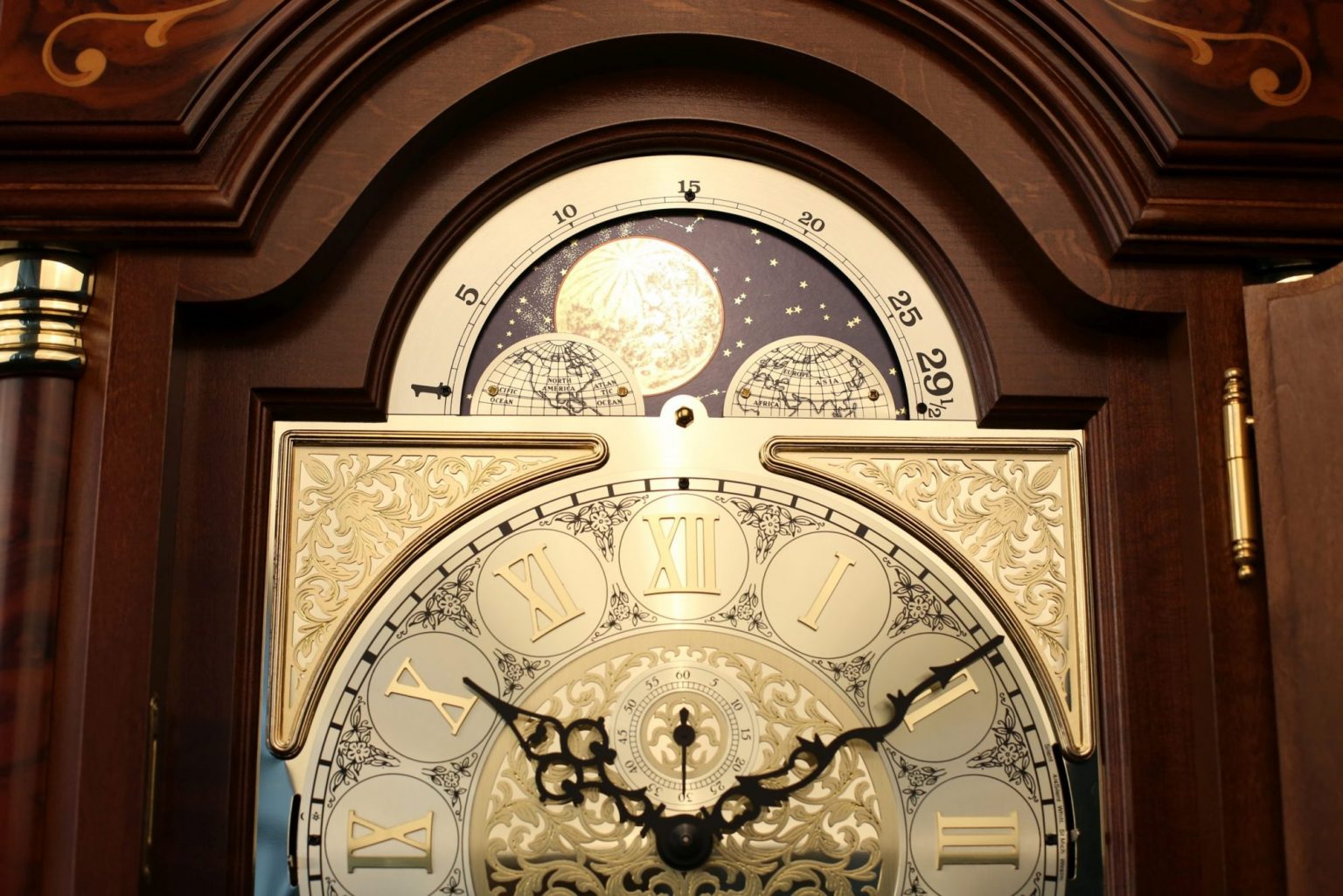 Howard Miller Clocks Reliable Clocks